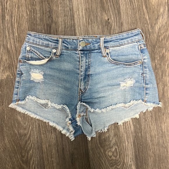 Volcom Jean shorts - Picture 1 of 3